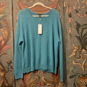 Organic linen cotton sweater in teal